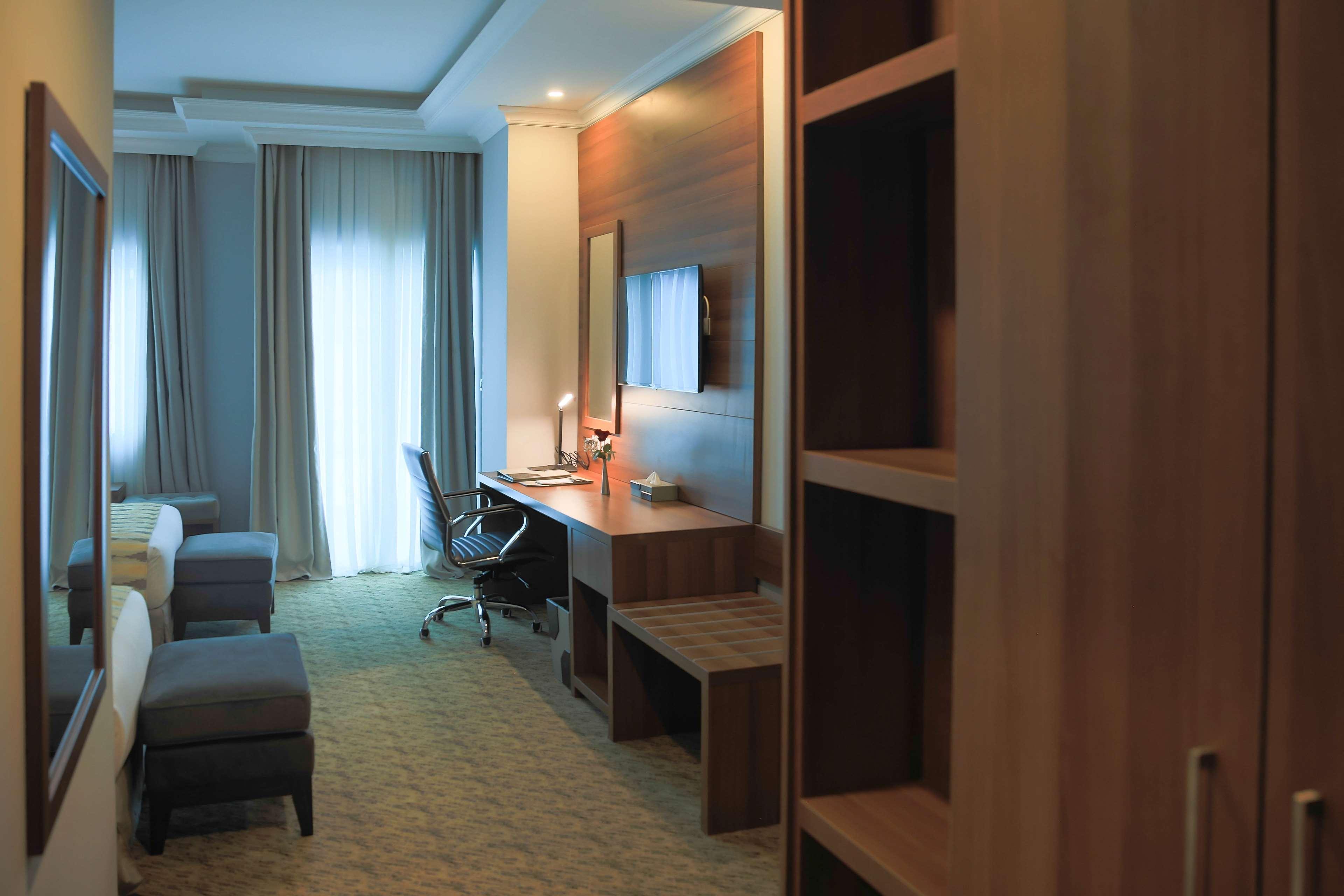 Swiss Inn Nexus Hotel Addis Ababa Exteriör bild